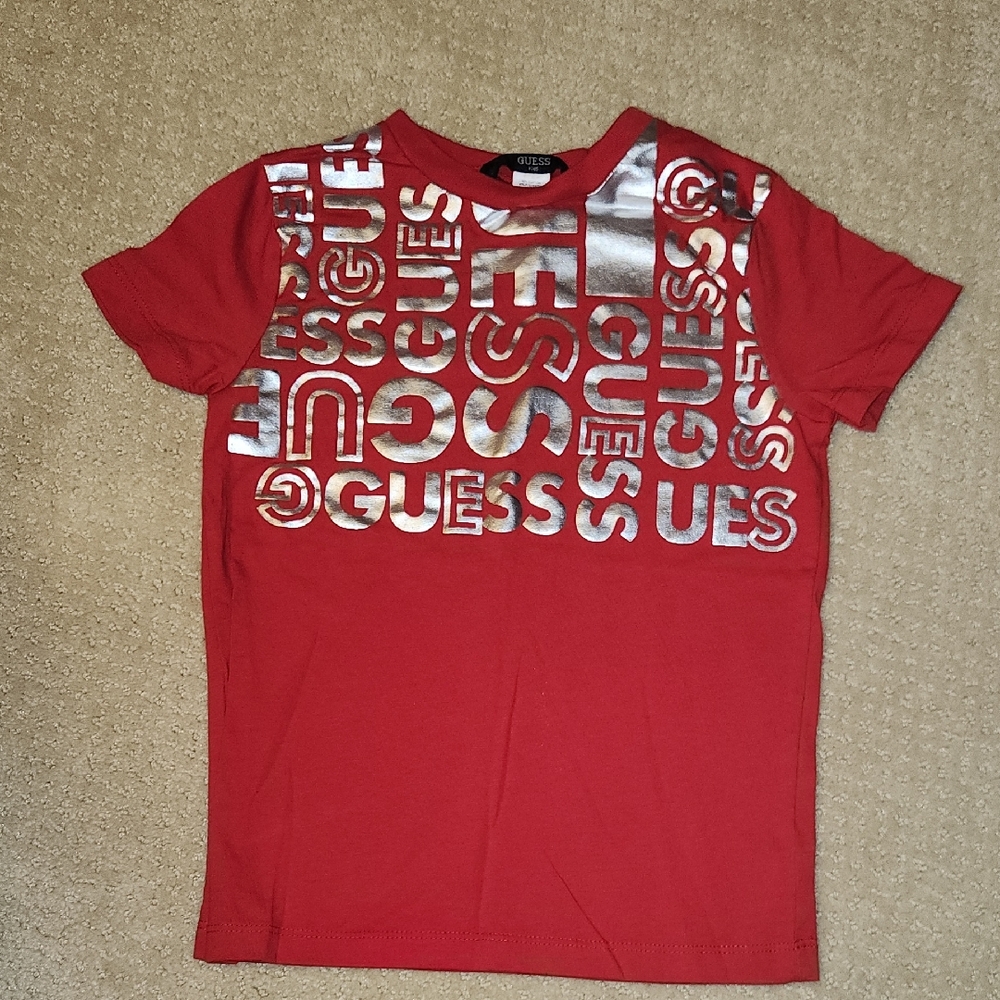Guess Red and Silver Short Sleeve Tee with Graphic Design Size 7